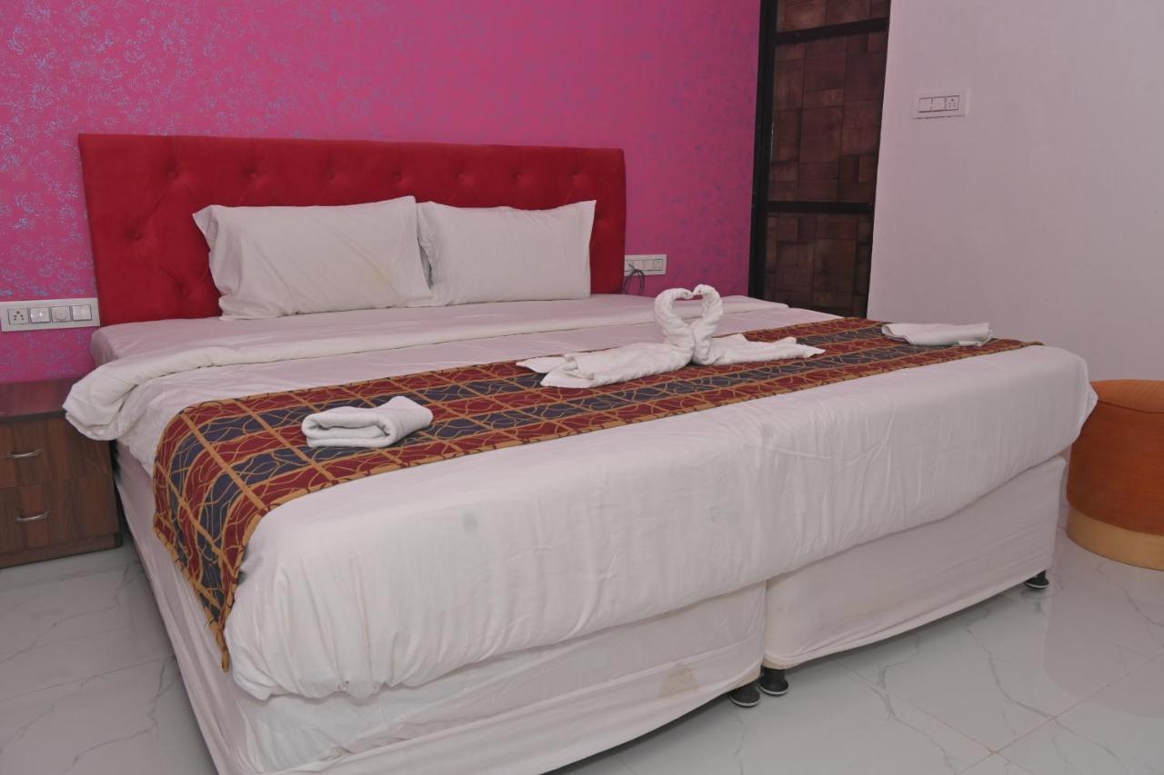 Hotel Apni Haveli Udaipur Exteriör bild