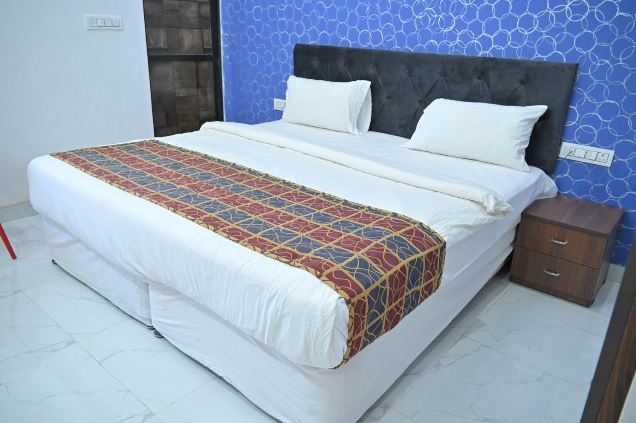 Hotel Apni Haveli Udaipur Exteriör bild