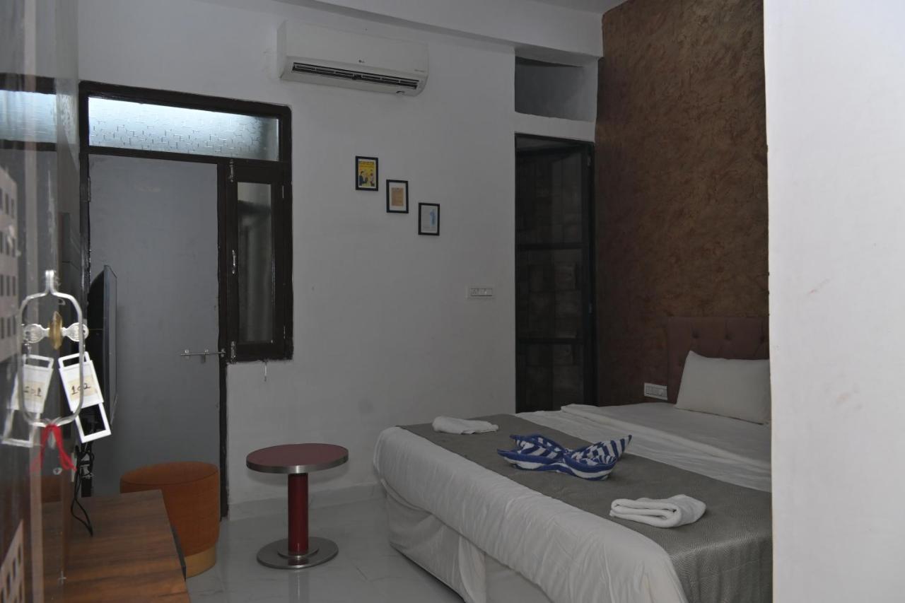 Hotel Apni Haveli Udaipur Exteriör bild